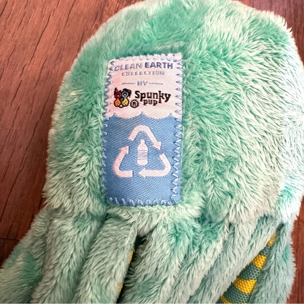 CLEAN EARTH COLLECTION by Spunky Pup green octopus plush toy for dogs